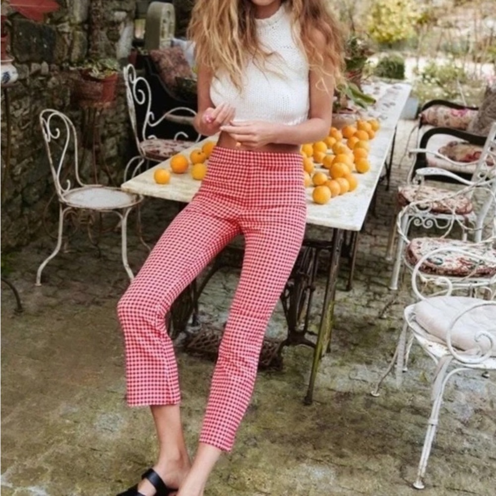 ZARA red/white mini gingham print trousers size small